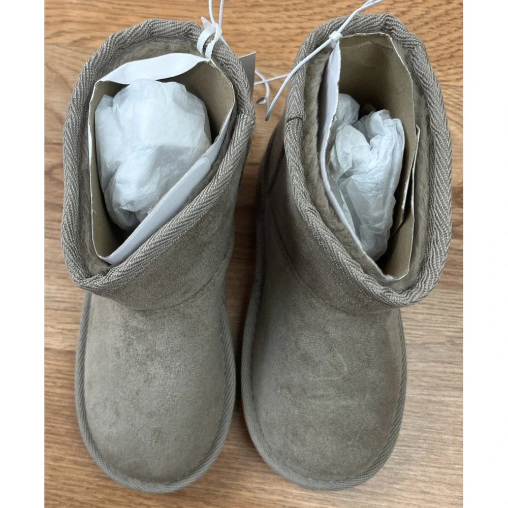 The Children's Place Faux Suede Faux Fur Boots Booties Taupe Toddler Girl 10 NEW